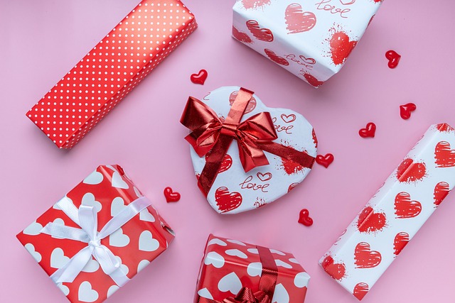 valentine's day hearts and wrapping paper with bows